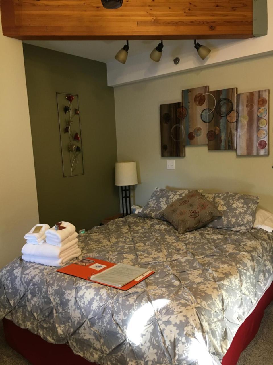 Ski Inn 哥德伍德 外观 照片